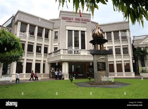 public university in manila